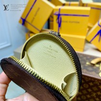 M47546-02  老花化妝包配肩帶 手包斜挎包系列 Monogram帆布盥洗袋