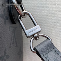 原單 M45947-01  本款 Keepall XS 手袋，非常適合女生背，男女同款