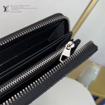 M60017-001  LV Zippy 拉鏈錢夾是路易威登的經典設計之一