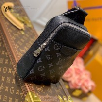 原單M30741 OUTDOOR 單肩包