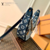 M81166-01  藍色牛仔 Loop LV原單新款半月形法棍包