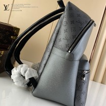 M30835 銀花  LV原單新款 DISCOVERY 小號雙肩包