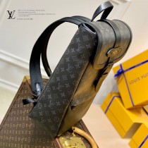 原單M45913 全新 Saumur 雙肩包