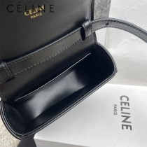 101513-01  CELINE賽琳 原單TRIOMRHE 迷你亮澤牛皮革手袋耳機包牛皮革