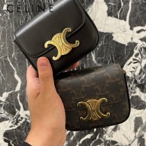 101513-01  CELINE賽琳 原單TRIOMRHE 迷你亮澤牛皮革手袋耳機包牛皮革