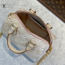 LV 原单M46163-02  压花绿 本款 Speedy Bandouliere 20 手袋