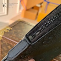 LV原單M59479黑色全皮壓花新款ETUI VOYAGE收納袋男士手拿包