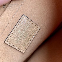 LV M80399淺棕絲印Multi Pochette Accessoires 斜挎包