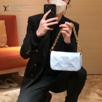 LV原單 M81400香蕉黃 M81399霧霾藍 M81398黑色 Wallet on Strap 手袋