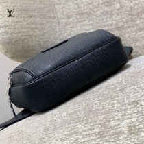 LV 原單M33438黑色限量版Outdoor 腰包