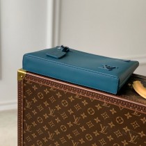 LV原單 M69837-04  黑色 全皮手包手拿包 IPAD 保護套