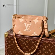 LV M80399淺棕絲印Multi Pochette Accessoires 斜挎包