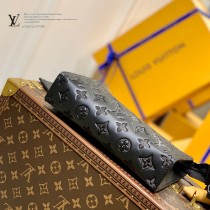 Louis Vuitton Gaston wearable wallet (M81115)