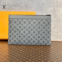 LV原單M81385鐵灰壓花Discovery Pochette 大號手拿包