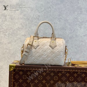 LV 原单M46163-02  压花绿 本款 Speedy Bandouliere 20 手袋