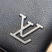 LV原單 M69837-01  黑色 全皮手包手拿包 IPAD 保護套