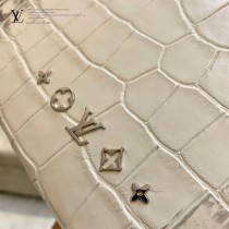 LV原單M57791-01 鱷魚紋全皮鏈條包Coussin 小號手袋