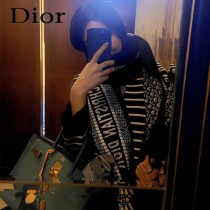 DIOR 最新原單Oblique 印花雙面圍巾