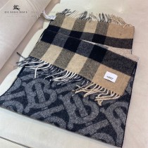 Burberry巴寶莉 經典雙面格紋羊絨圍巾