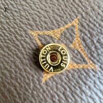 62361-04  經典款原單短款豆豆錢夾