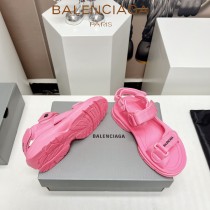 Balenciaga巴黎世家 春夏最新爆款情侶運動涼鞋