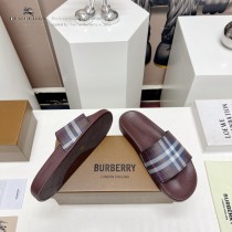 BURBERRY巴寶莉情侶膠面成型涼拖