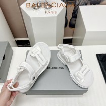 Balenciaga巴黎世家 春夏最新爆款情侶運動涼鞋