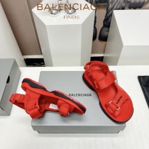 Balenciaga巴黎世家 春夏最新爆款情侶運動涼鞋