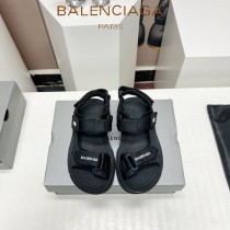 Balenciaga巴黎世家 春夏最新爆款情侶運動涼鞋