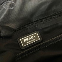 2VZ104 PRADA普拉達雙肩背包