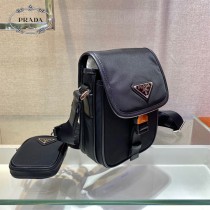 2VD043 PRADA普拉達手機包