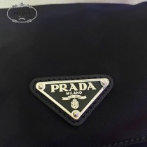 1BZ677-02  小號PRADA普拉達經典雙肩背包