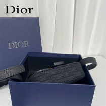 DIOR 迪奧馬鞍手拿包 附有肩帶