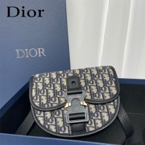 DIOR 迪奧Gallop老花信使包