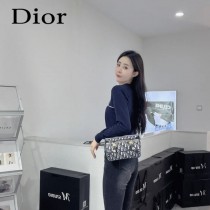 DIOR 迪奧專櫃爆款小號郵差包