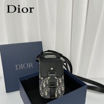 DIOR 迪奧馬鞍豎版手袋 搭配肩帶