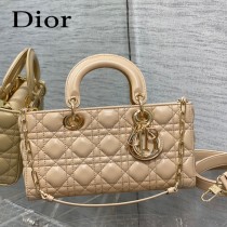 DIOR迪奧大號D-joy戴妃包