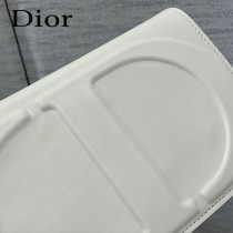 DIOR 迪奧最新款豬鼻子Signature繫列郵差包