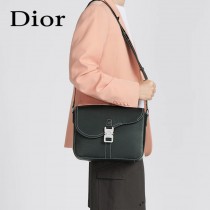 DIOR 迪奧 馬鞍信使包 採用黑色粒面牛皮革精心制作