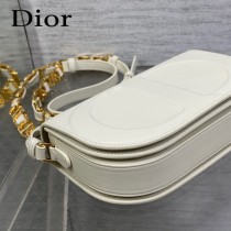 DIOR 迪奧最新款豬鼻子Signature繫列郵差包