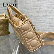 DIOR迪奧大號D-joy戴妃包