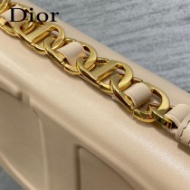 DIOR 迪奧最新款豬鼻子Signature繫列郵差包