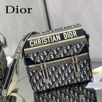 DIOR 迪奧专柜爆款邮差包