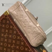 M46585 Trianon 小號手袋 取材 Monogram Empreinte 粒面皮革