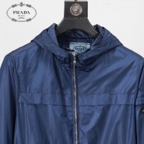 PRADA秋冬新款連帽夾克