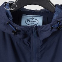 PRADA 秋冬新款夾克