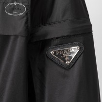 PRADA秋冬新款連帽夾克