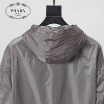 PRADA 秋冬新款夾克