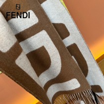 Fendi 23年最新款拼色圍巾