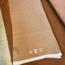 LV Headline针织 围巾 Monogram 花卉刺绣点缀角落